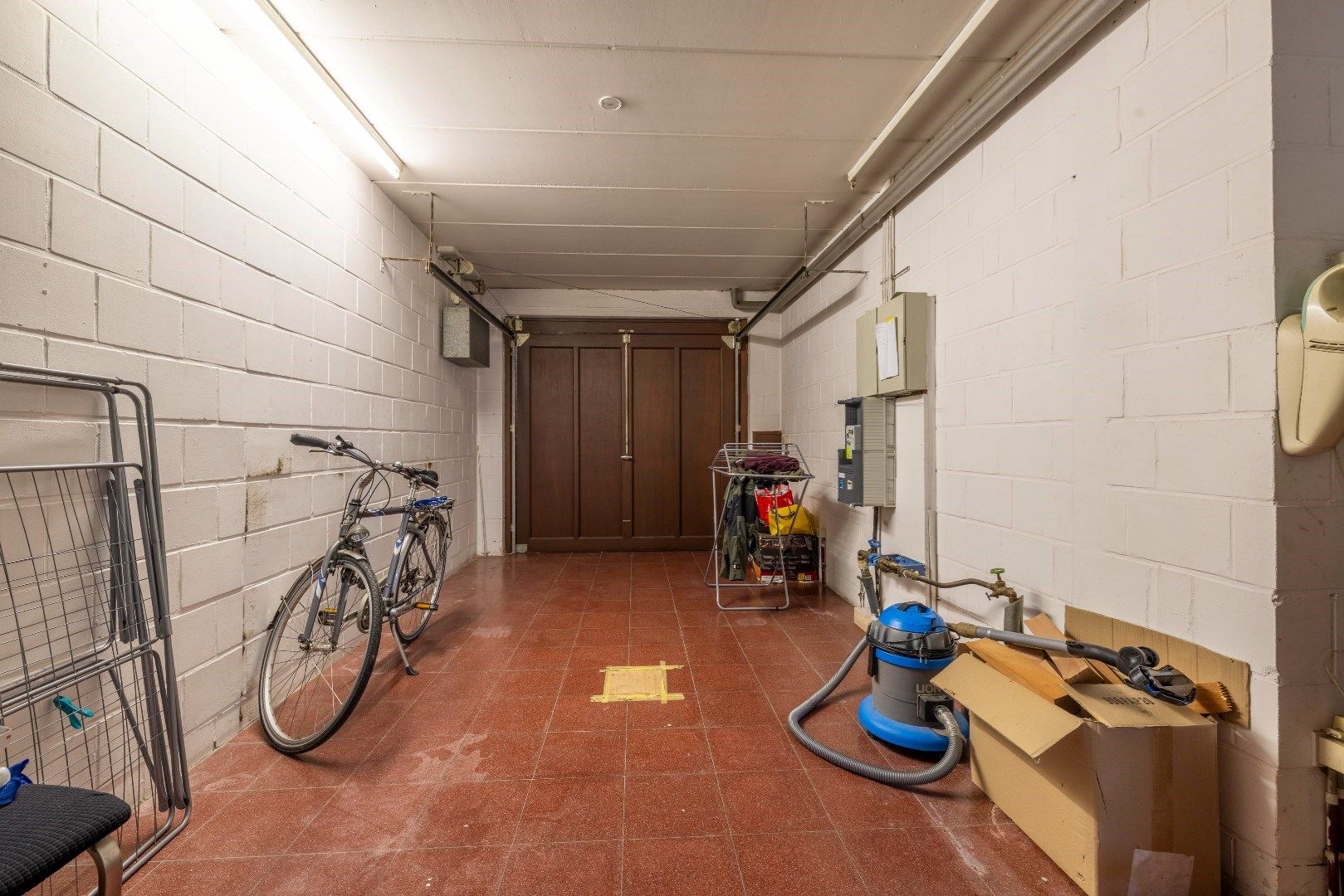 Ruime gezinswoning met 3 tot 4 slaapkamers, garage en tuin met achteruitgang foto 14