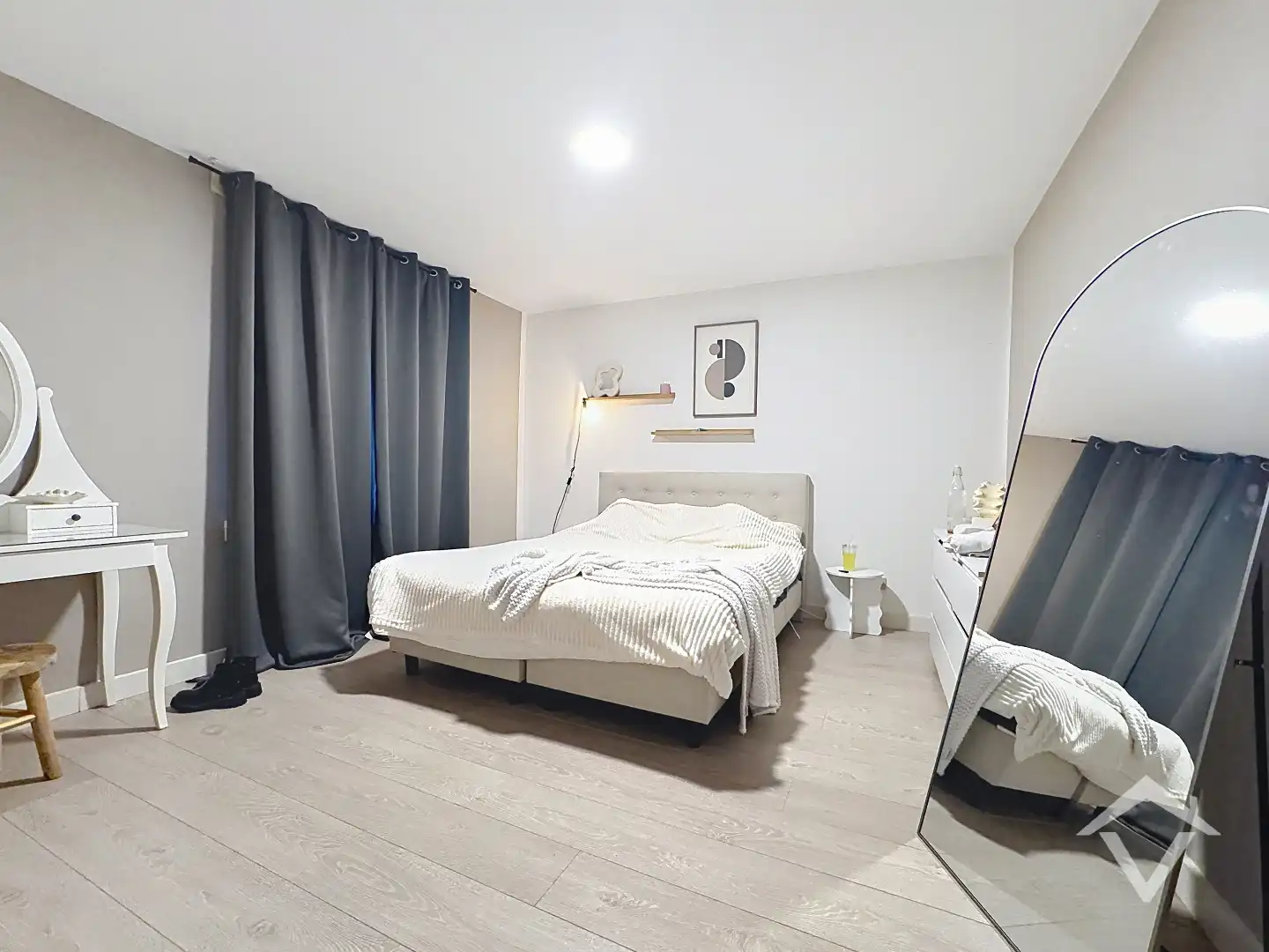 Instapklaar appartement met 3 slaapkamers te Ichtegem  foto 14