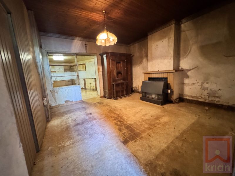 Te renoveren woning/bouwgrond op 342m². foto 4