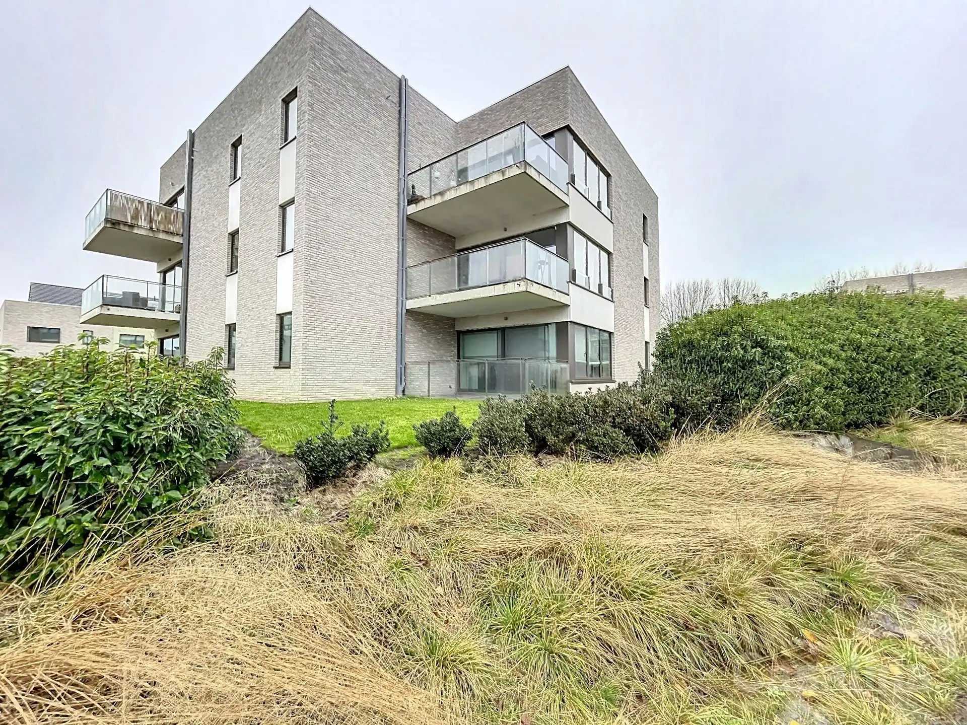 Twee slaapkamer appartement op gelijksvloers met ruim terras foto 13