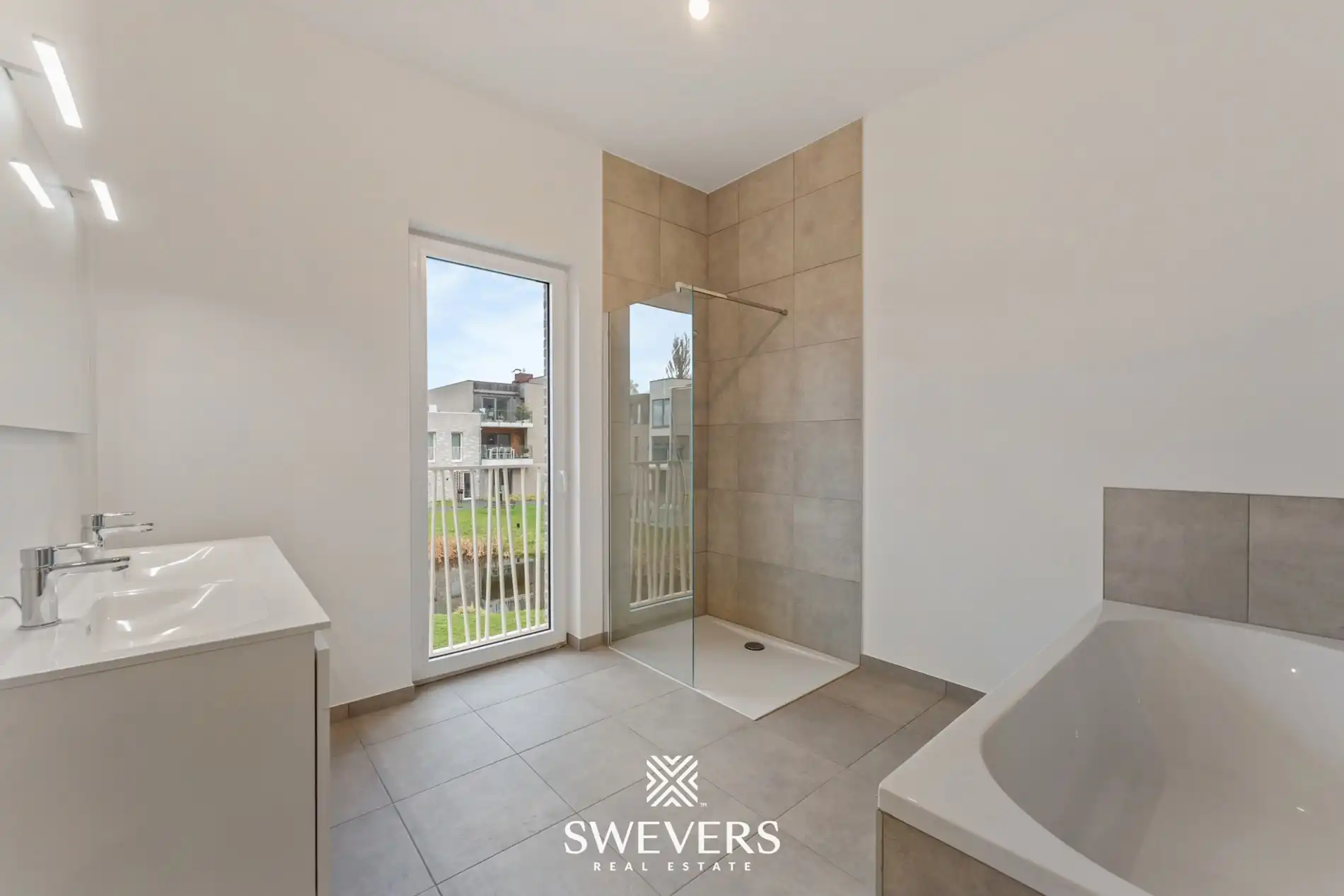 Moderne & Energiezuinige Rijwoning met Zonnige Tuin   foto 12