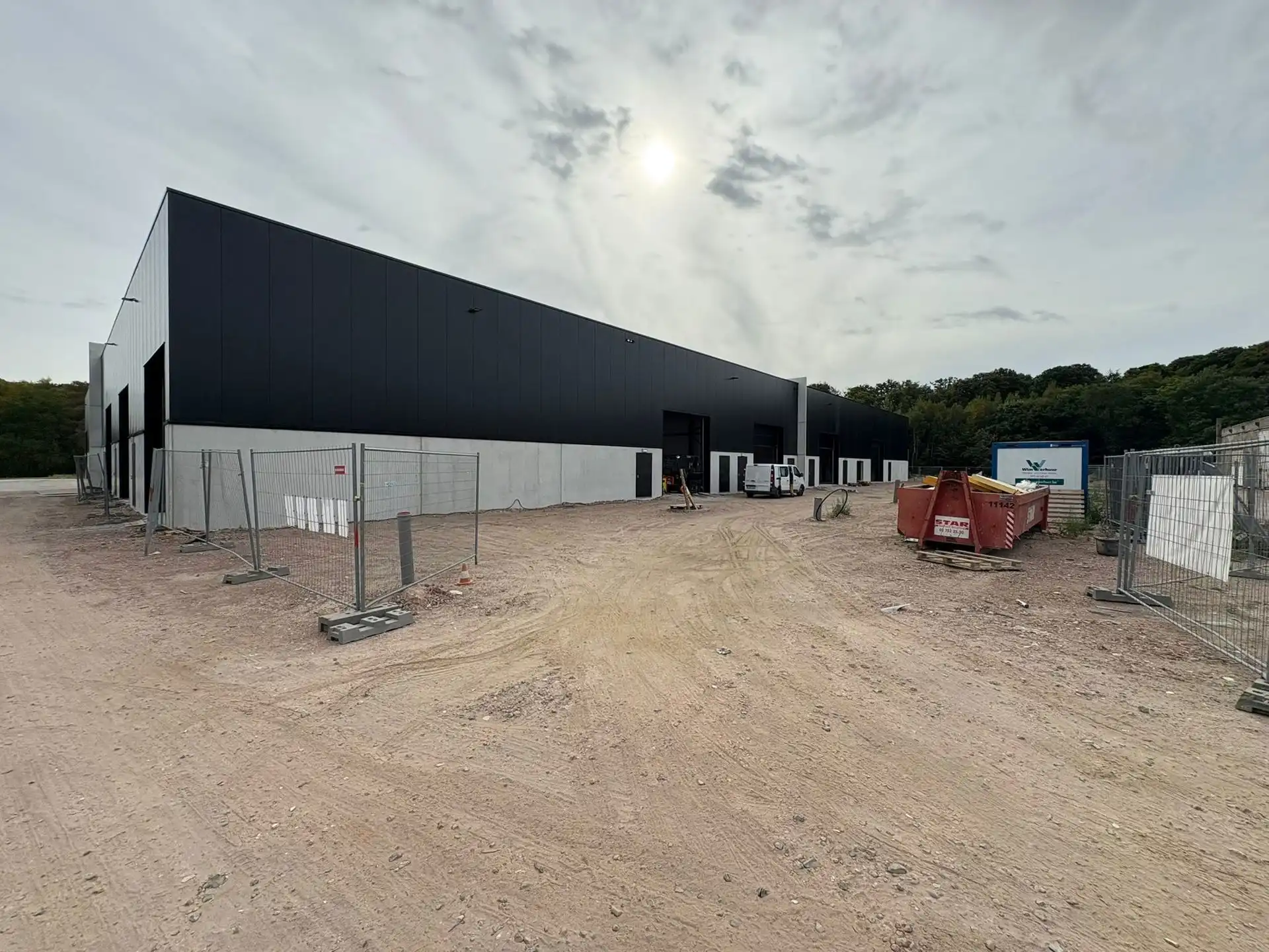 Nieuwbouw KMO-unit 280m² te huur Buggenhout foto 8