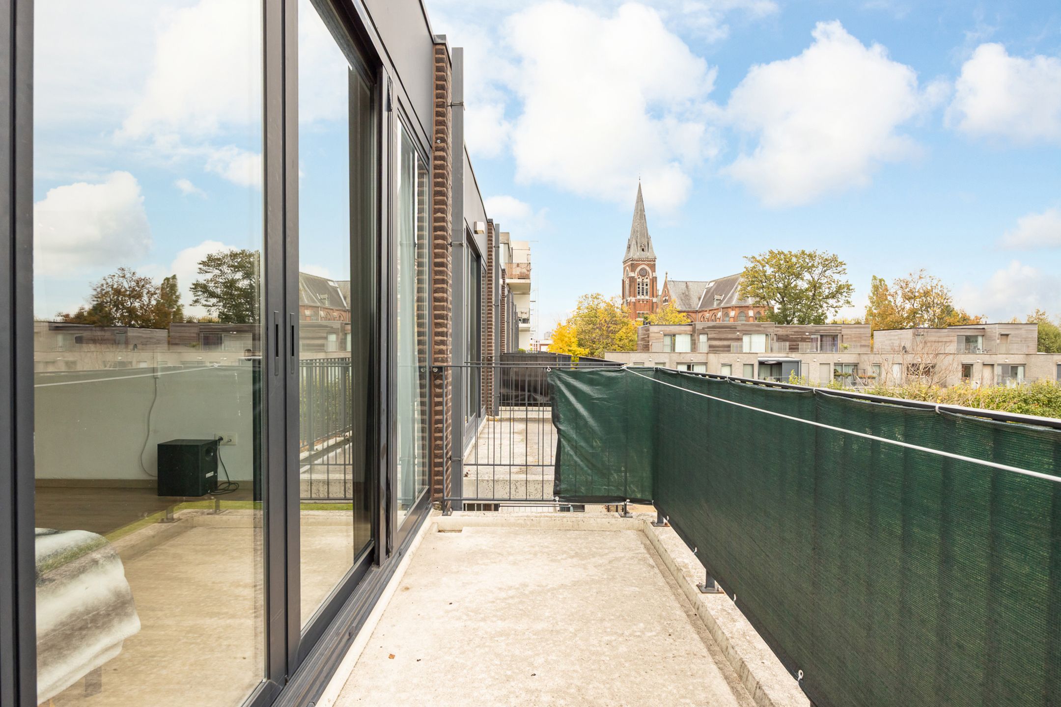 Te koop: stijlvol 2-slaapkamerappartement met terras foto 16