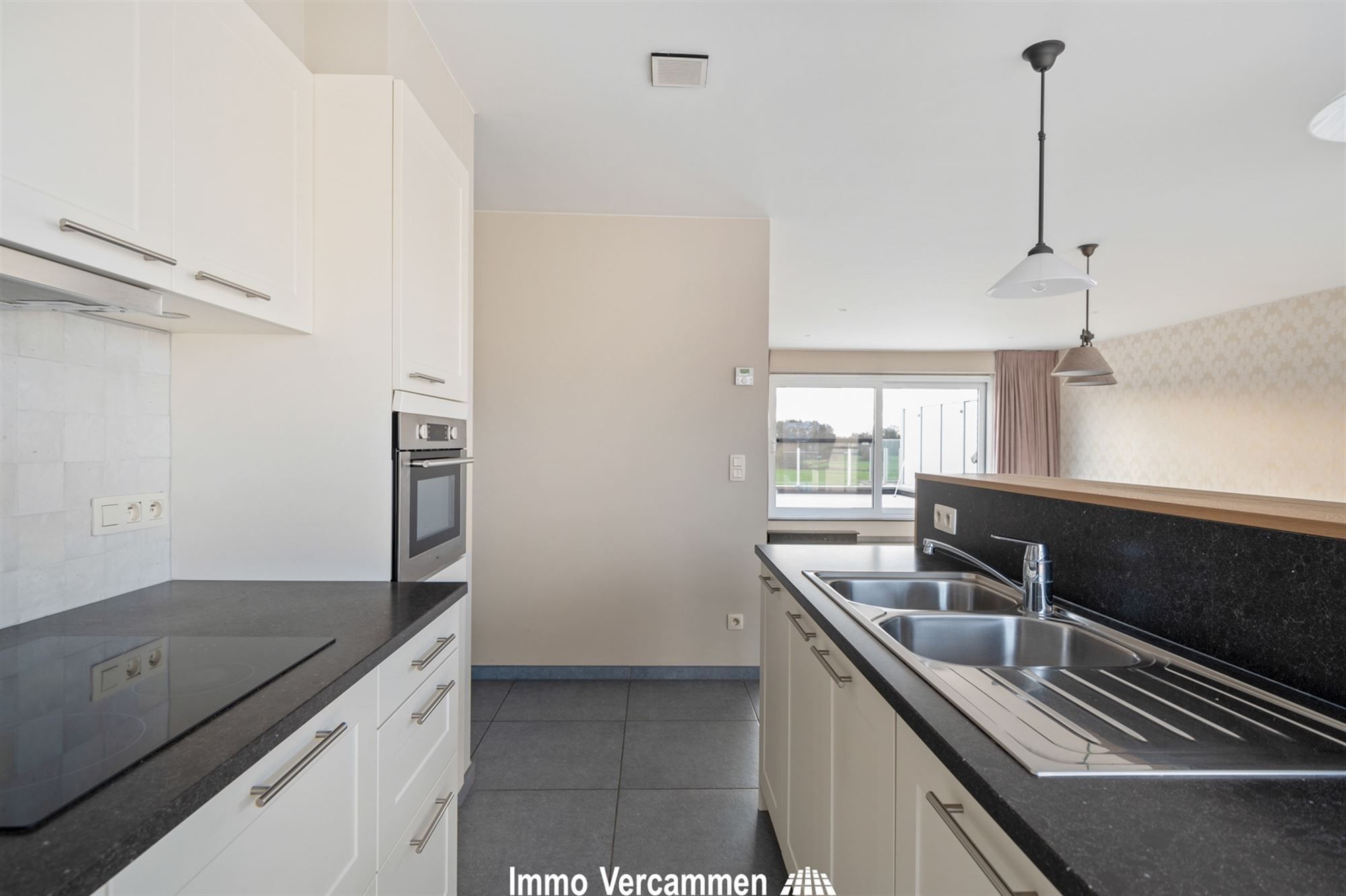 Knap dakappartement met ruim terras te Sint-Katelijne-Waver foto 5