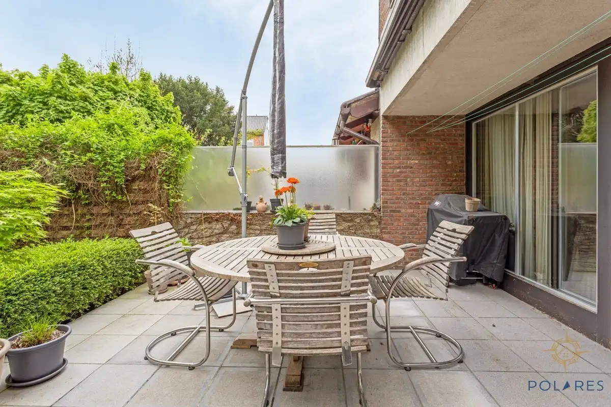 Ruime bel-etage woning met tuin op toplocatie foto 31