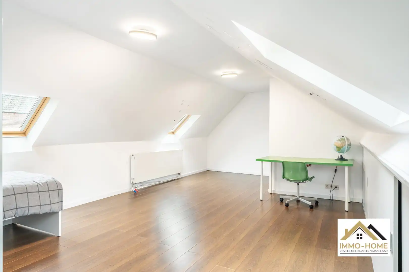 Instapklare woning met 4 slaapkamers EN groot atelier! foto 14