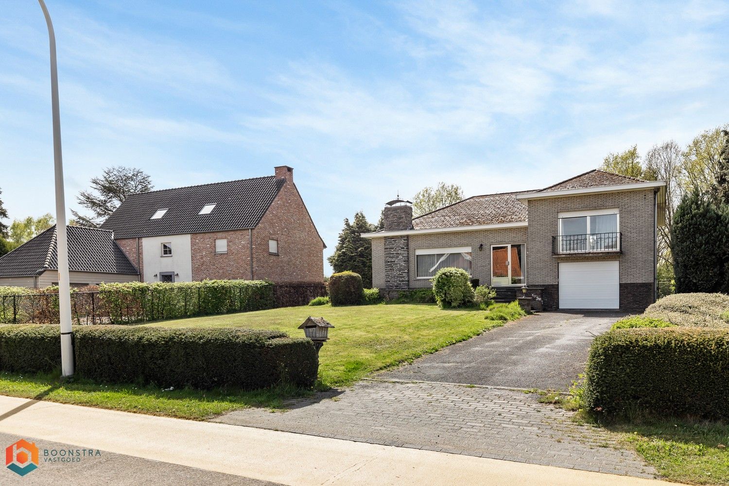 Te renoveren woning met 3 slpkrs op een ruim perceel foto 24