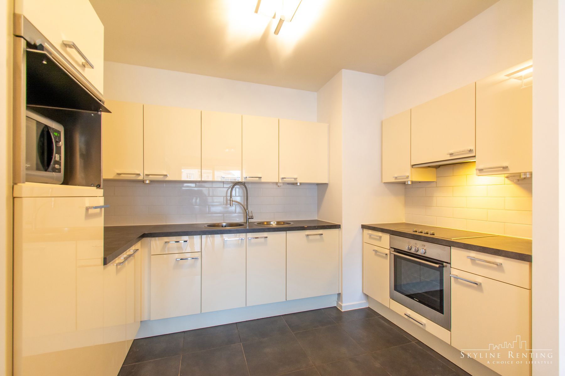  Mooie duplex 2-3 k. met TERRAS (Europese wijk) foto 6