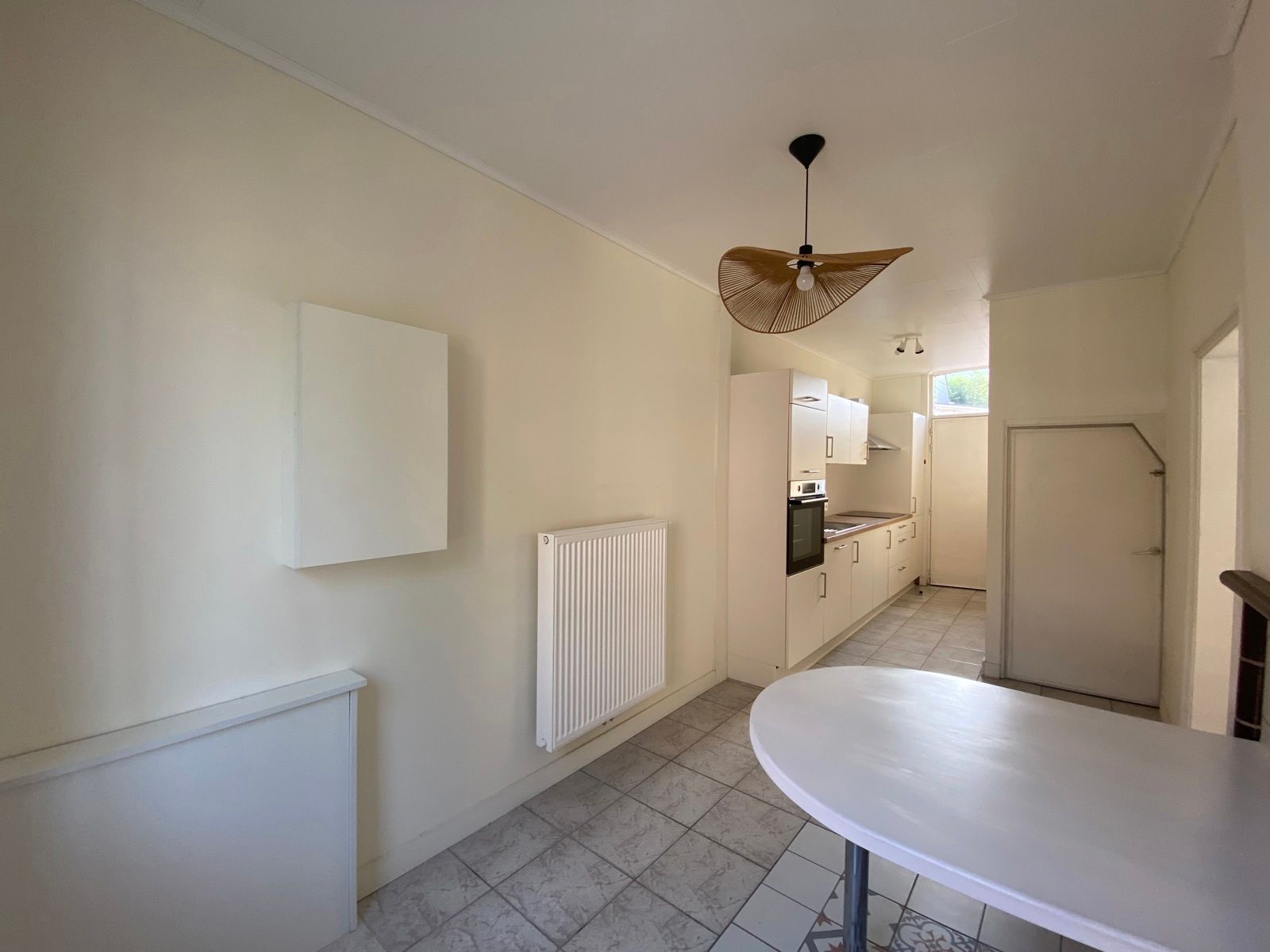 Gerenoveerde woning op wandelafstand van het centrum. foto 6