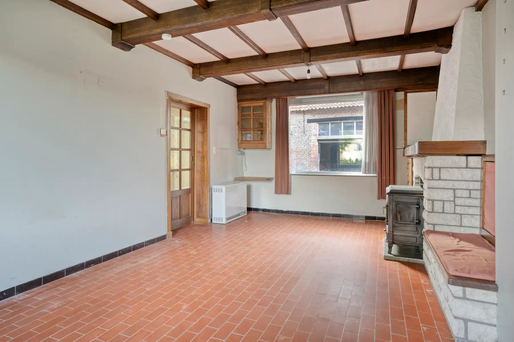 Te renoveren woning op uiterst rustige locatie foto 9