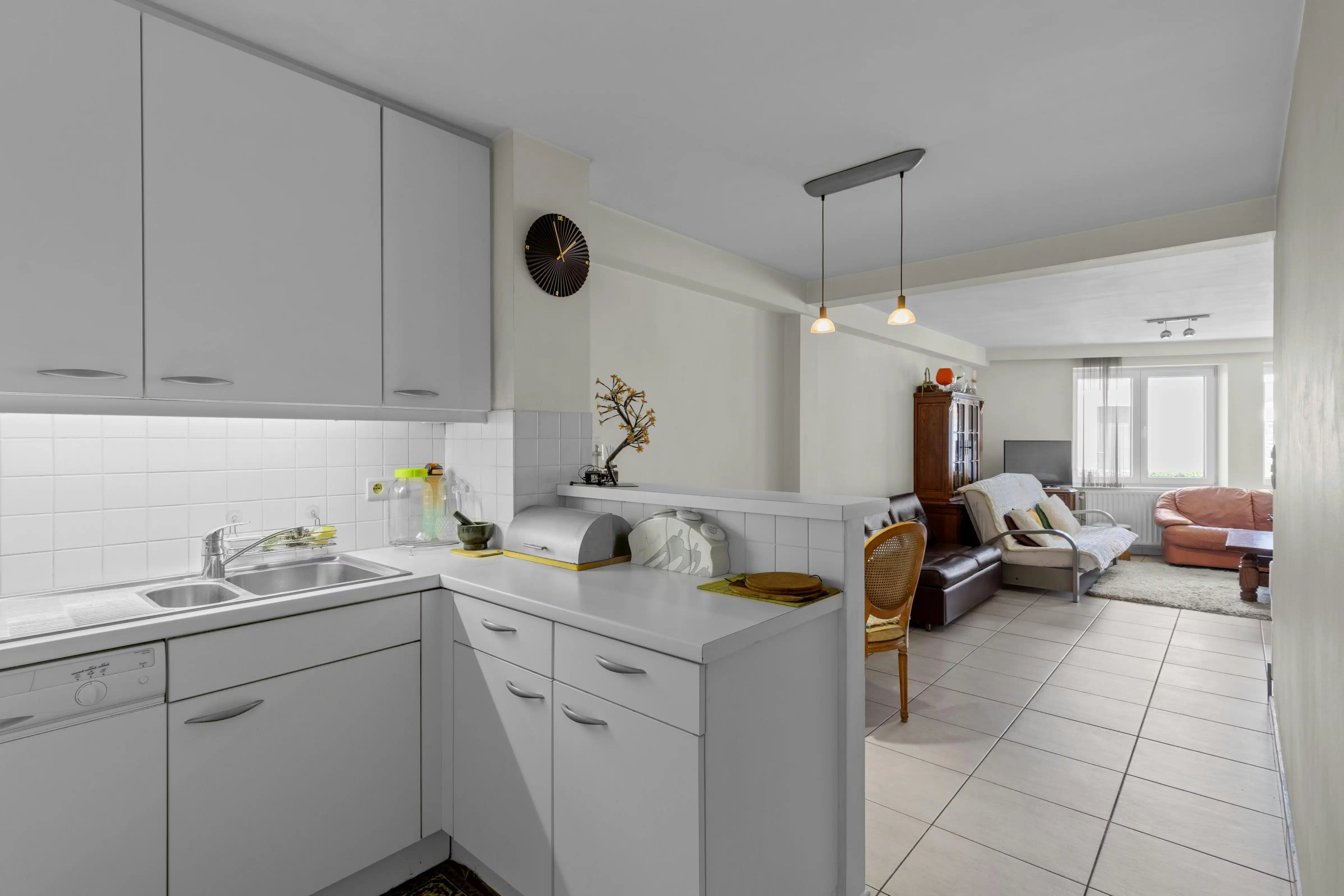 Ruim gelijkvloers appartement te koop in centrum Knokke foto 6