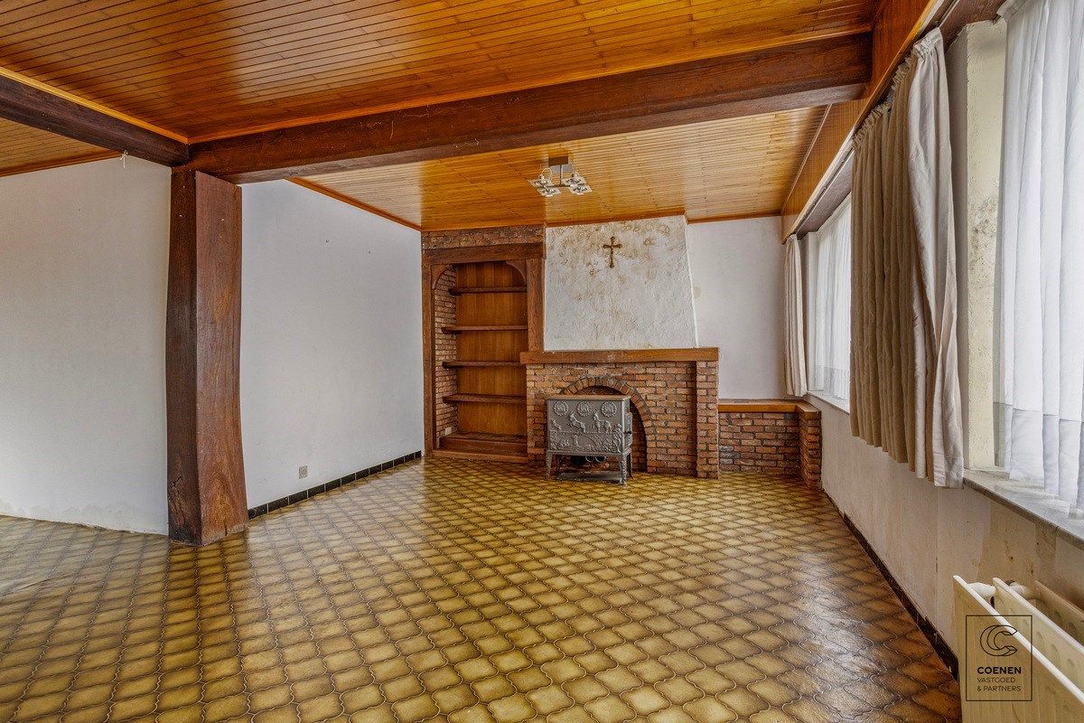 Volledig te renoveren open bebouwing van 146 m² op een uniek perceel te Brecht! foto 8