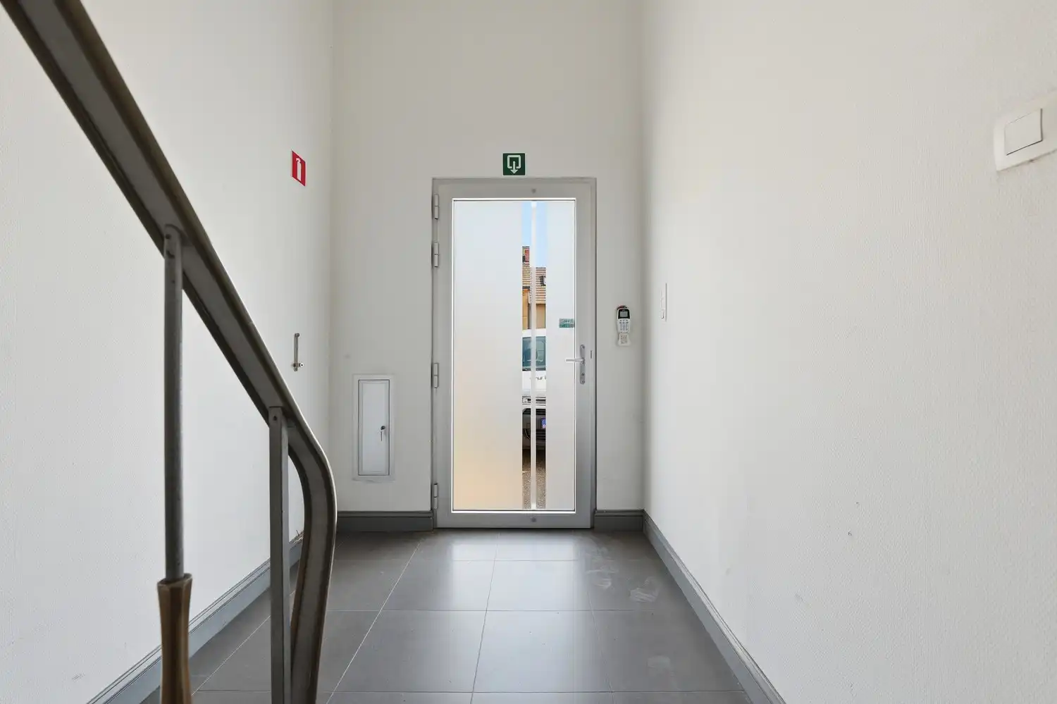 Multifunctioneel gebouw met woonst foto 27