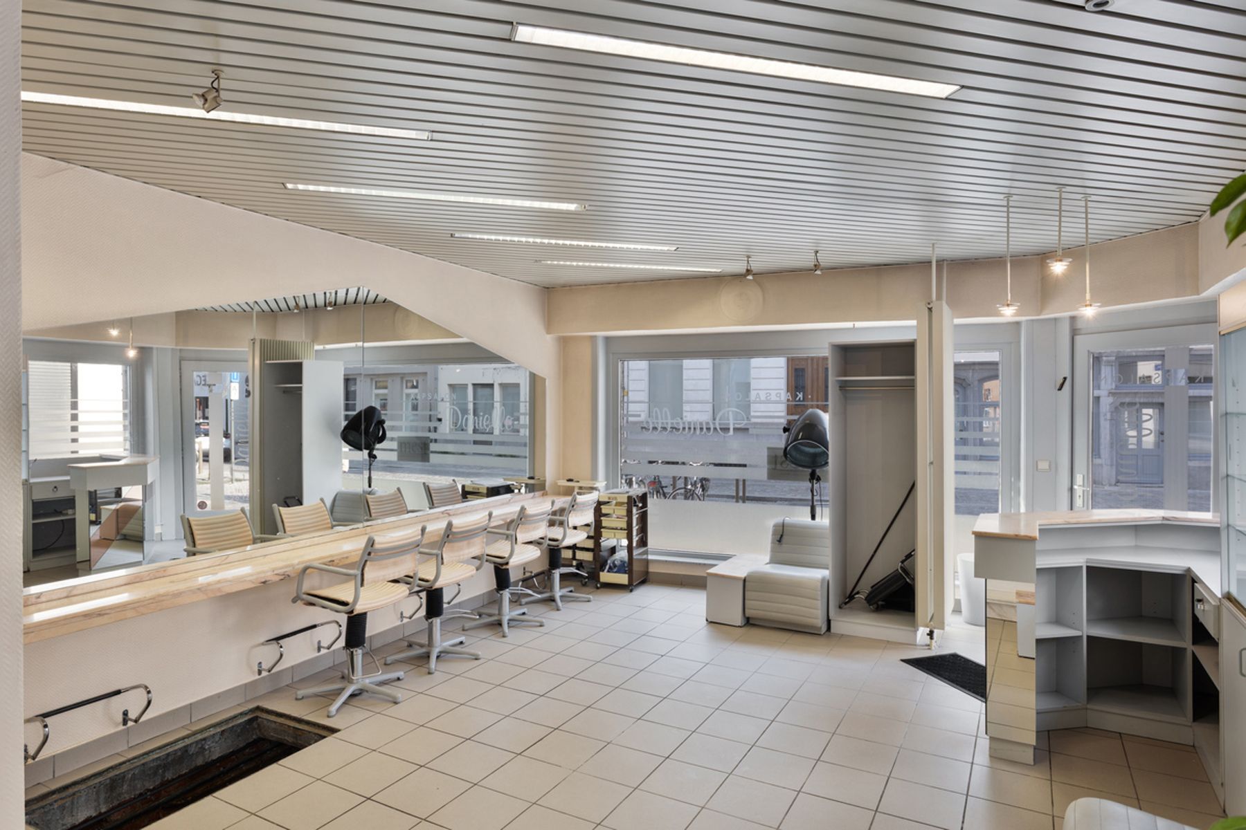 Handelspand mét woonst op centrale ligging in Mechelen foto 5