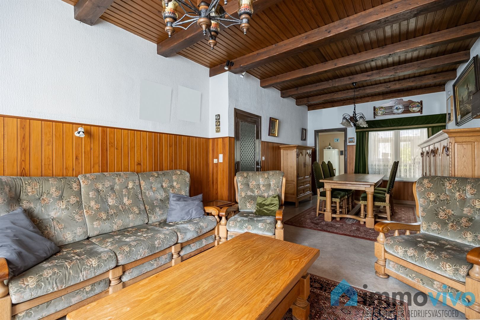 Op te frissen woning met potentieel – 3 slaapkamers, zolder met uitbreidingsmogelijkheden, ruime tuin & garage! foto 7
