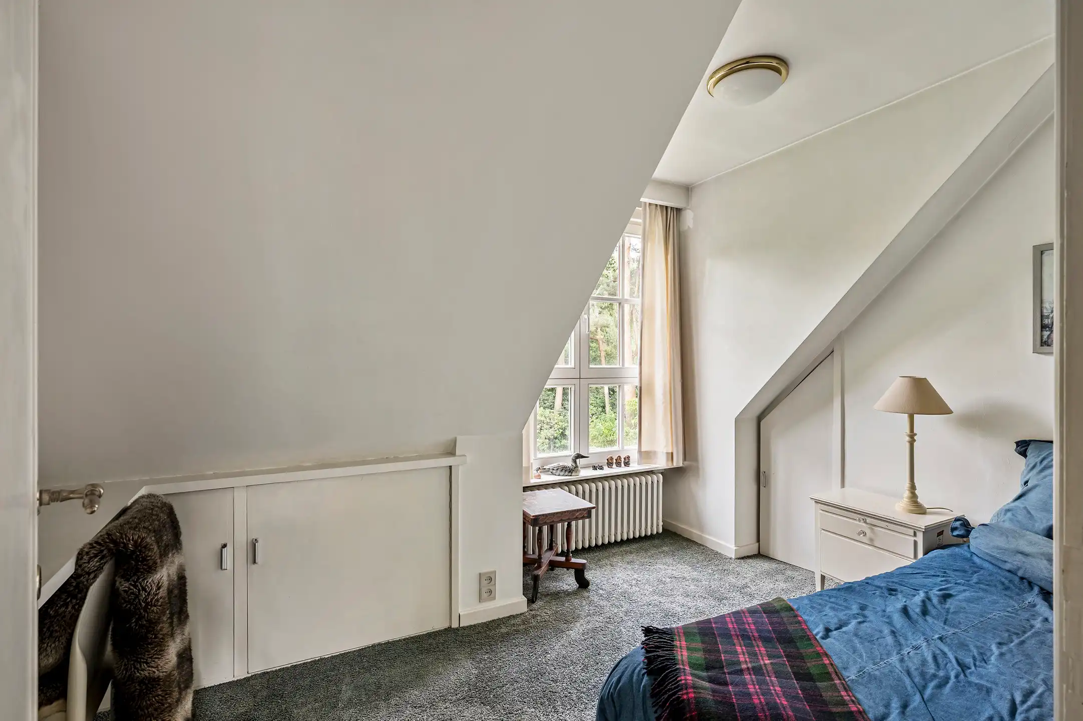 In Vriesdonk, statige villa met parktuin en prachtige gemeenschappelijke vijver waardoor men een weids uitzicht heeft. foto 26