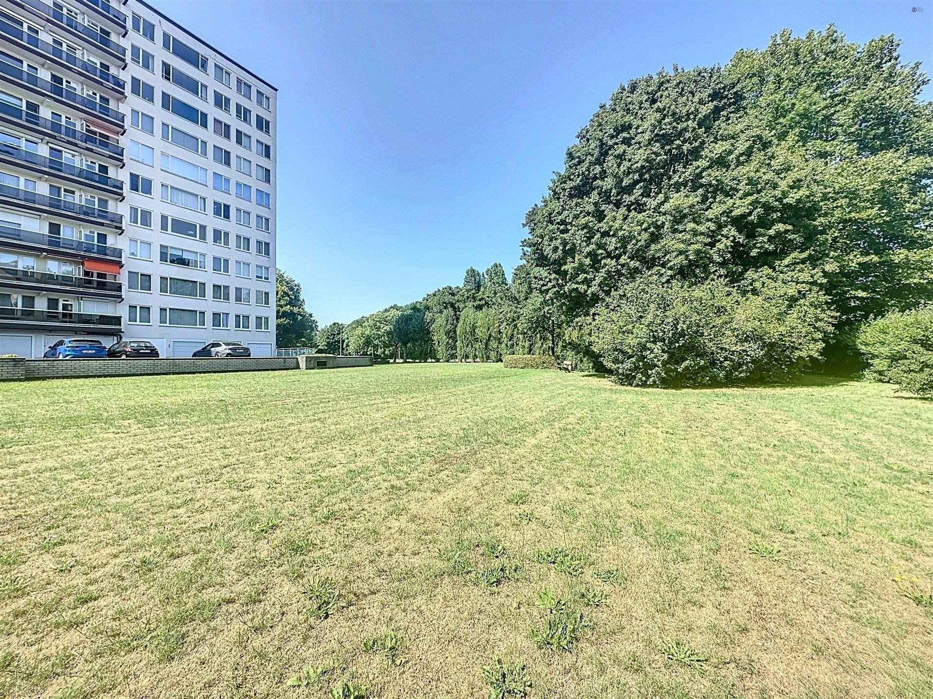 lichtrijk 3 slpk appartement met een fantastisch uitzicht foto 15