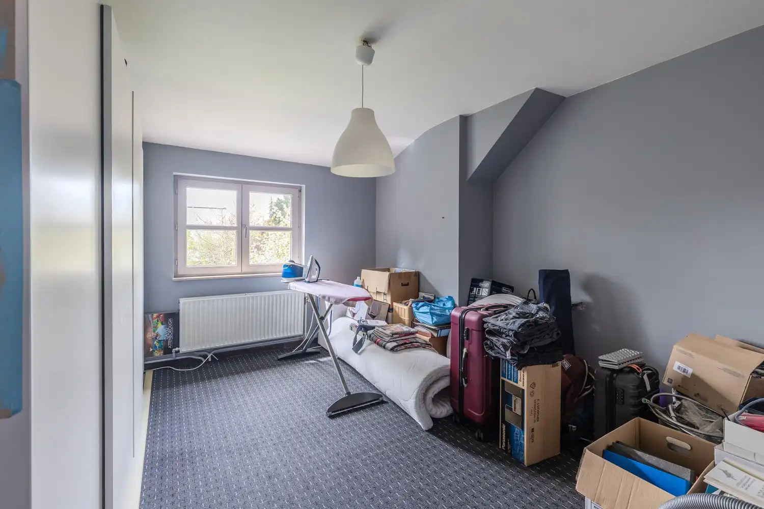 Ruime vrijstaande woning gelegen in de prachtige Jekervallei en net over de grens met Kanne, in Bassenge. foto 21