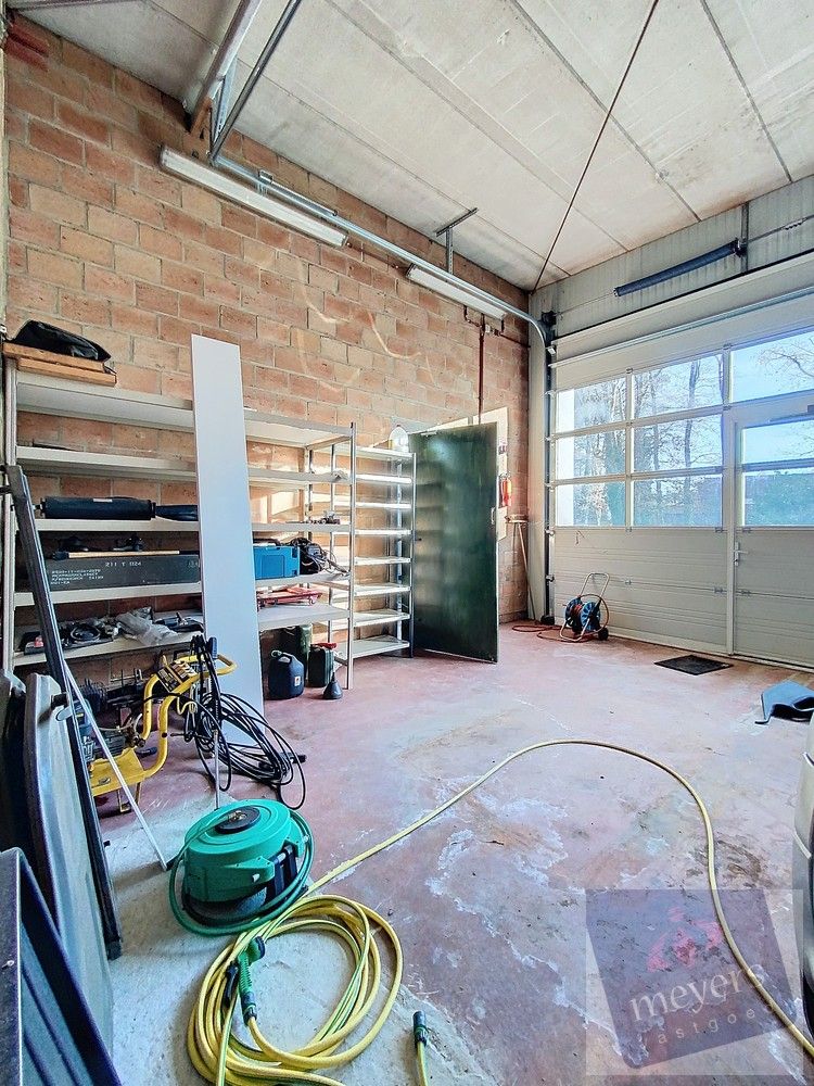 Bedrijfsgebouw op topligging in Bocholt – multifunctioneel geheel op 9.985 m² foto 14
