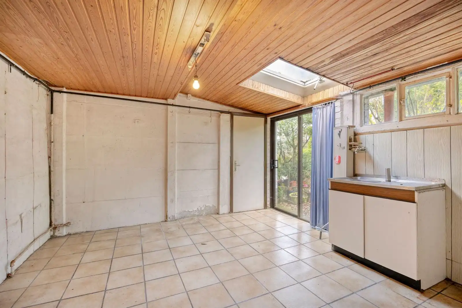 Twee- drigevelwoningen te renoveren. foto 12