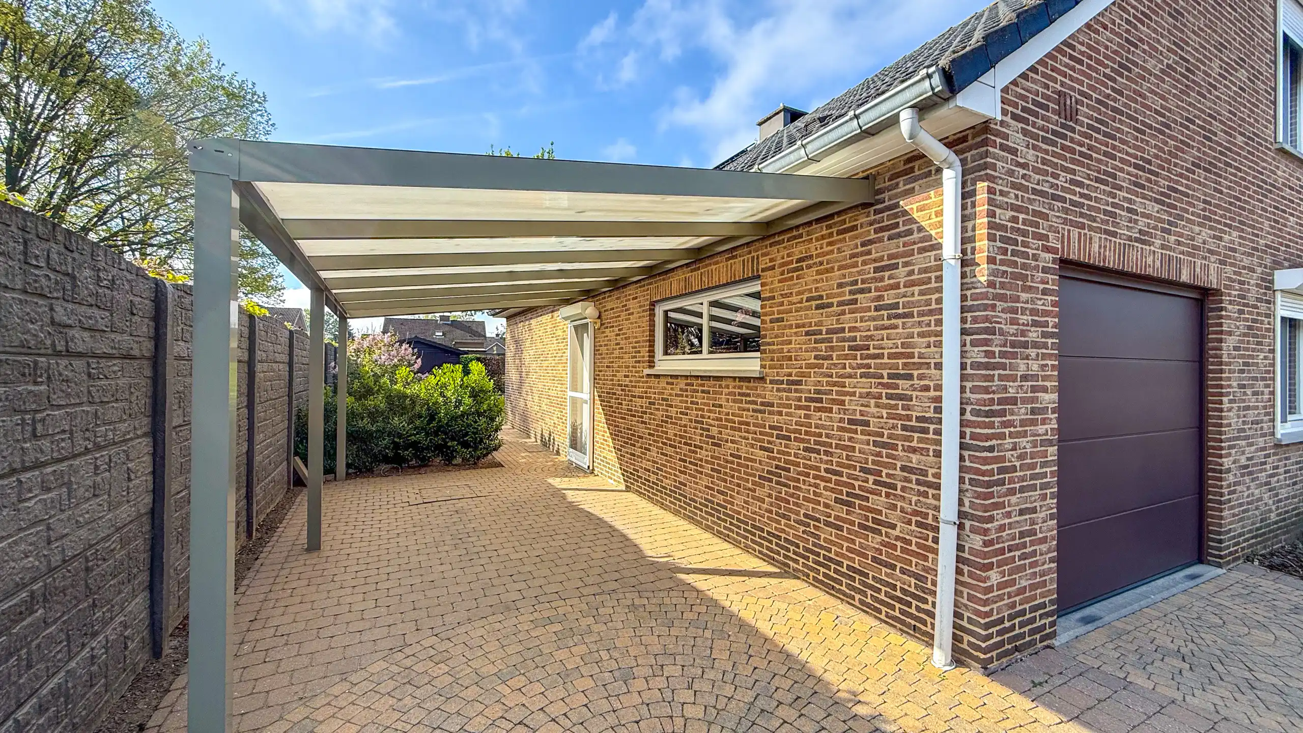 Instapklare woning met 3slpks, tuin, airco en zonnepanelen! foto 31