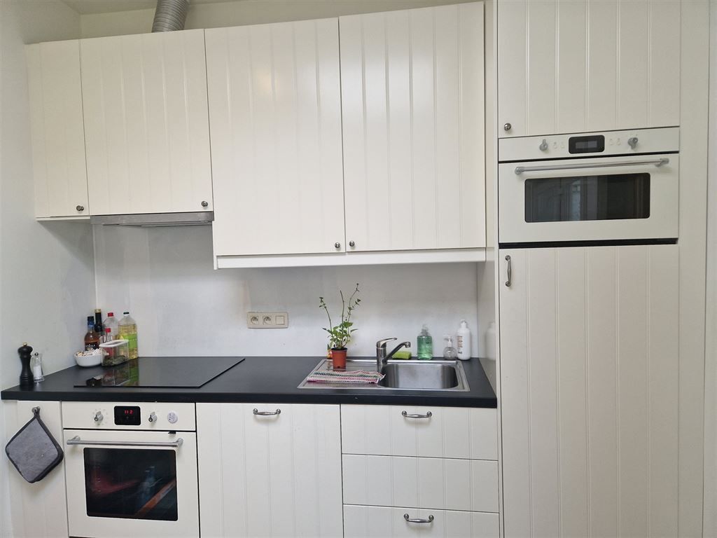 rijwoning met zicht op groen foto 5