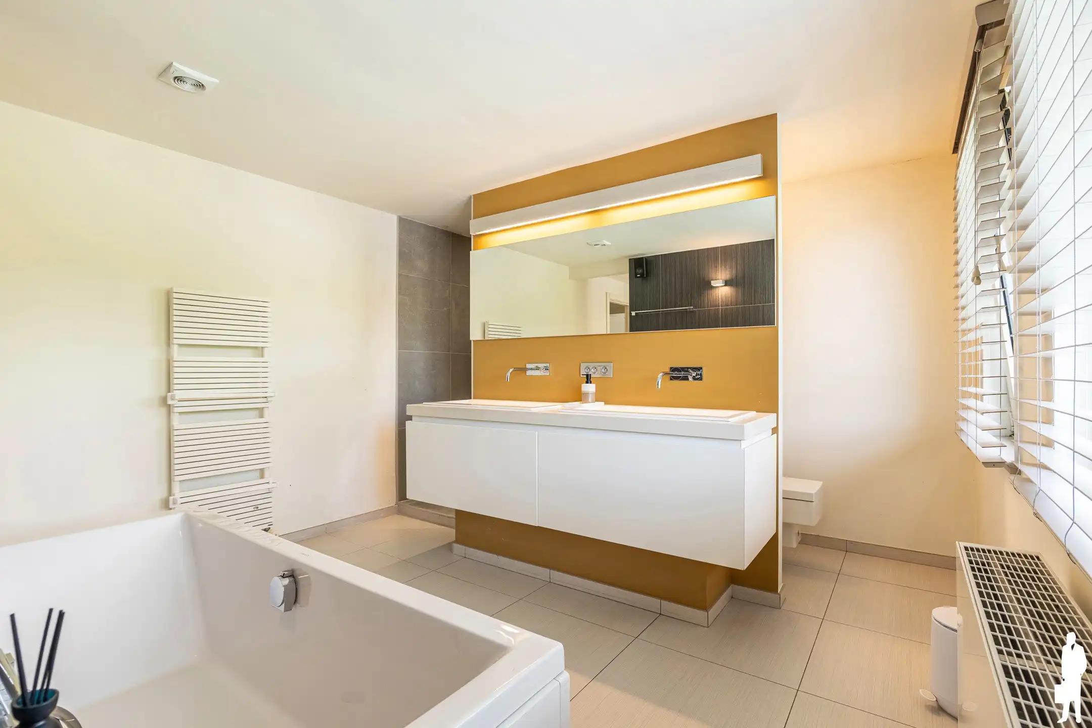 Villa met zwembad en poolhouse op een perceel van 1.350m² foto 13
