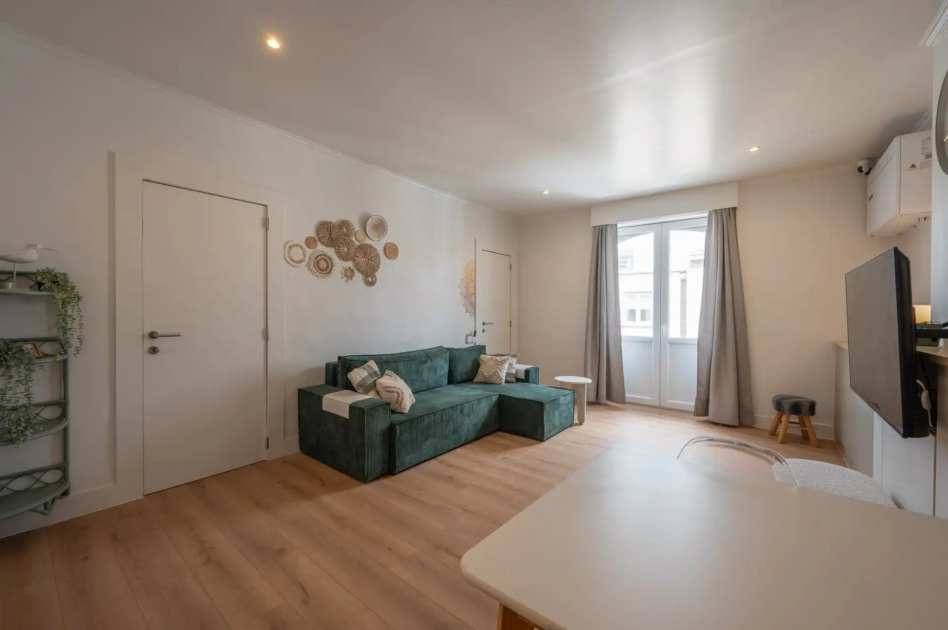 Zeer lichtrijk appartement nabij Jachthaven foto 2