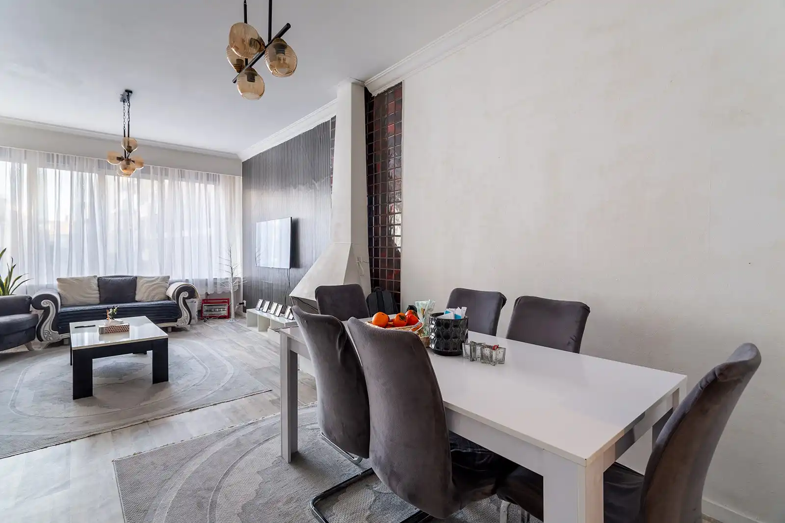 Woning met terras nabij park Spoor Noord foto 2