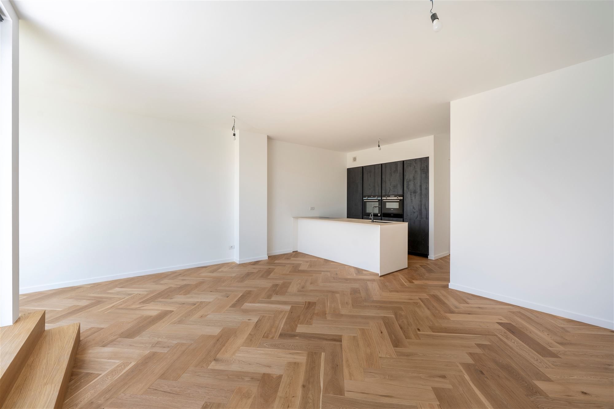 Gerenoveerde penthouse met ruim terras foto 7