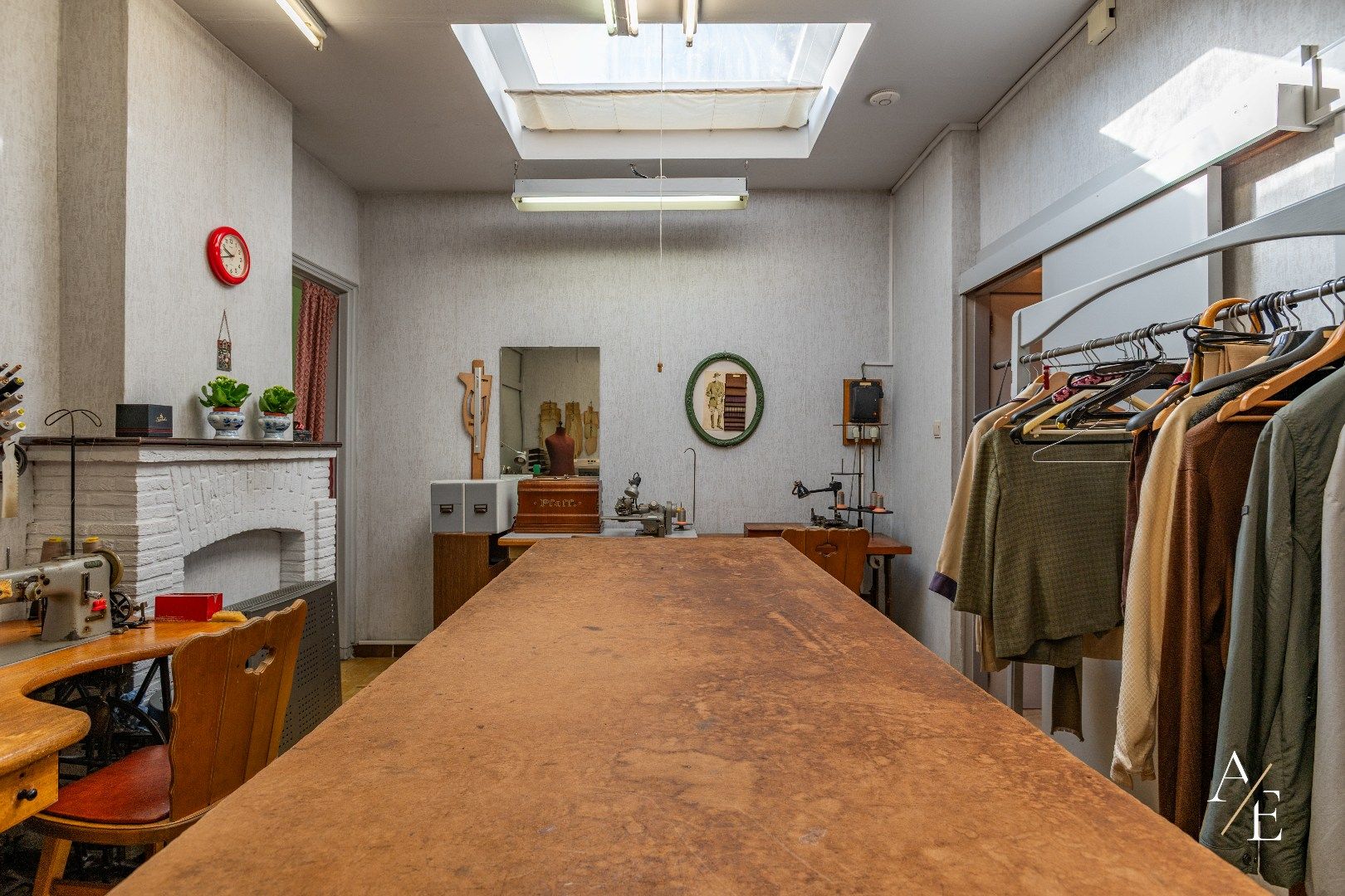 WETTEREN - Handelshuis op commerciële "hot spot"! foto 4