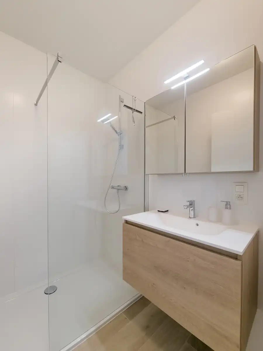 Prachtig gemeubeld 1- kamer appartement met mooi terras foto 11
