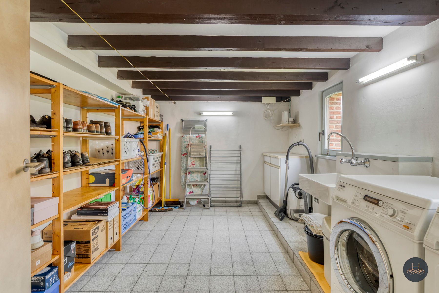 Authentieke villa met multifunctioneel bijgebouw op 46 are foto 22
