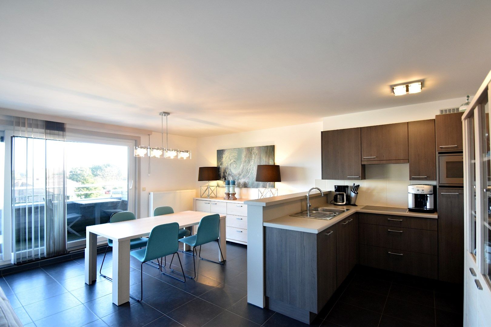 Stijlvol duplexappartement in moderne residentie foto 13