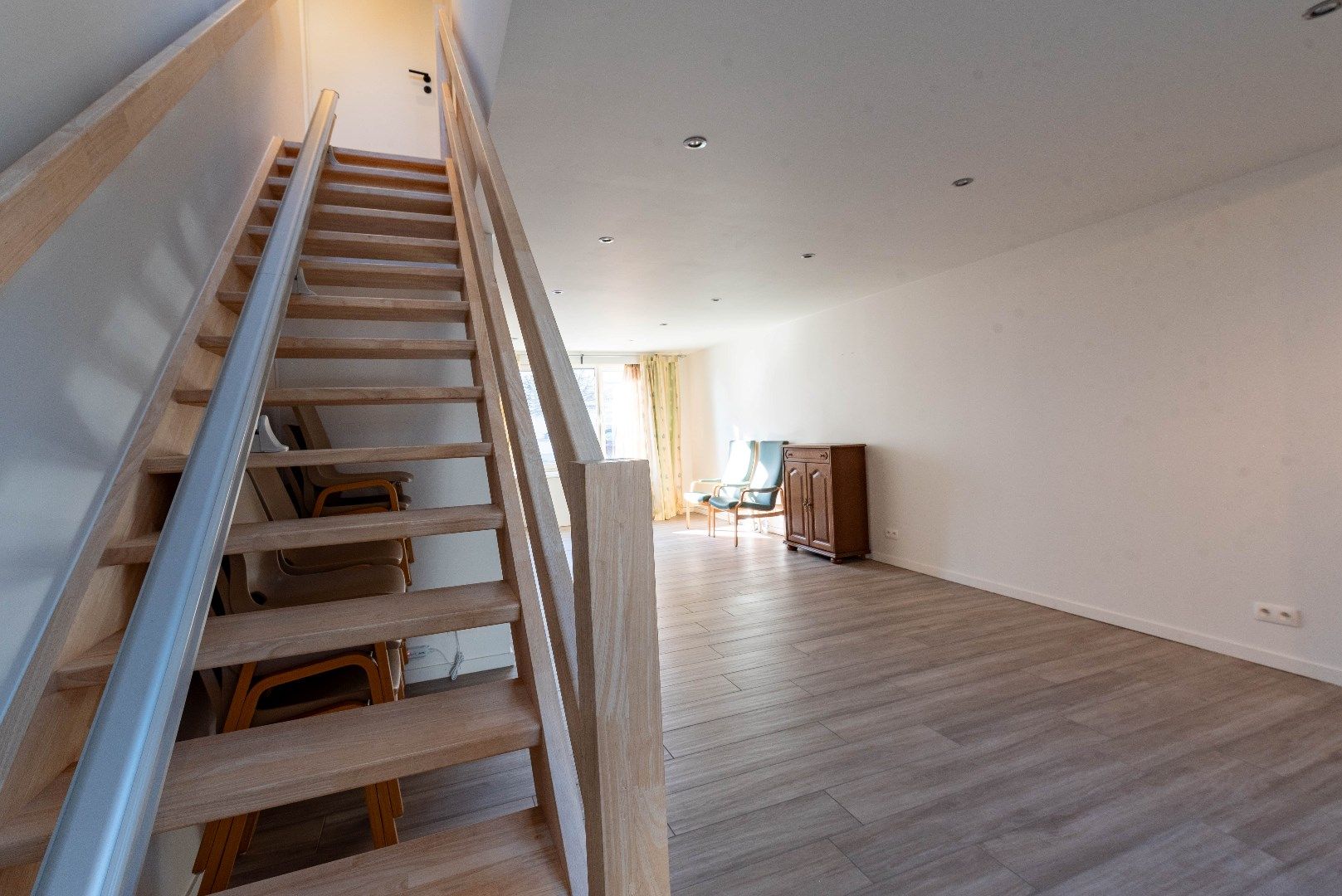 Gerenoveerde woning met twee slaapkamers foto 16