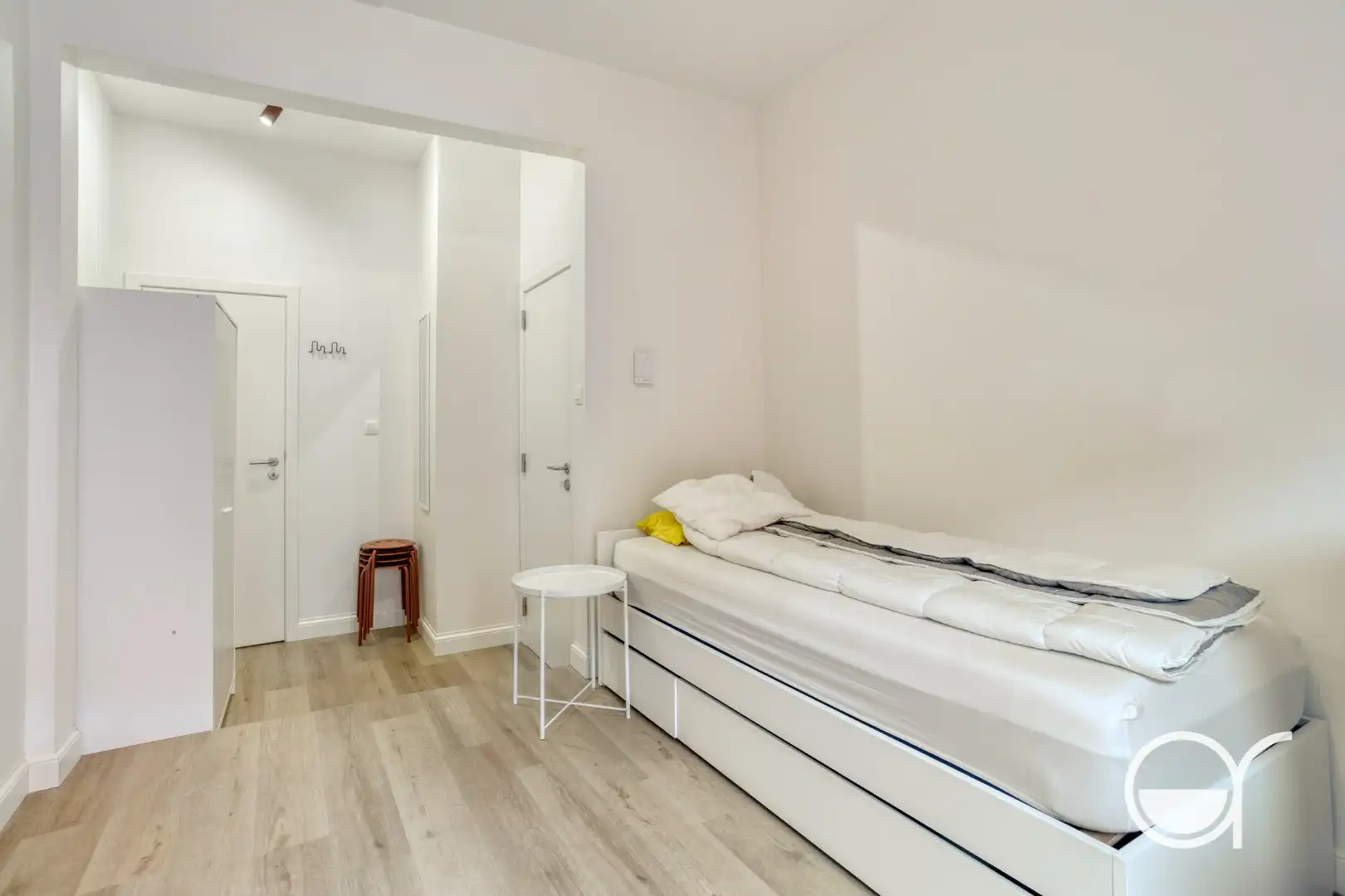 Volledig gerenoveerde studentenwoning op toplocatie in Gent. foto 3
