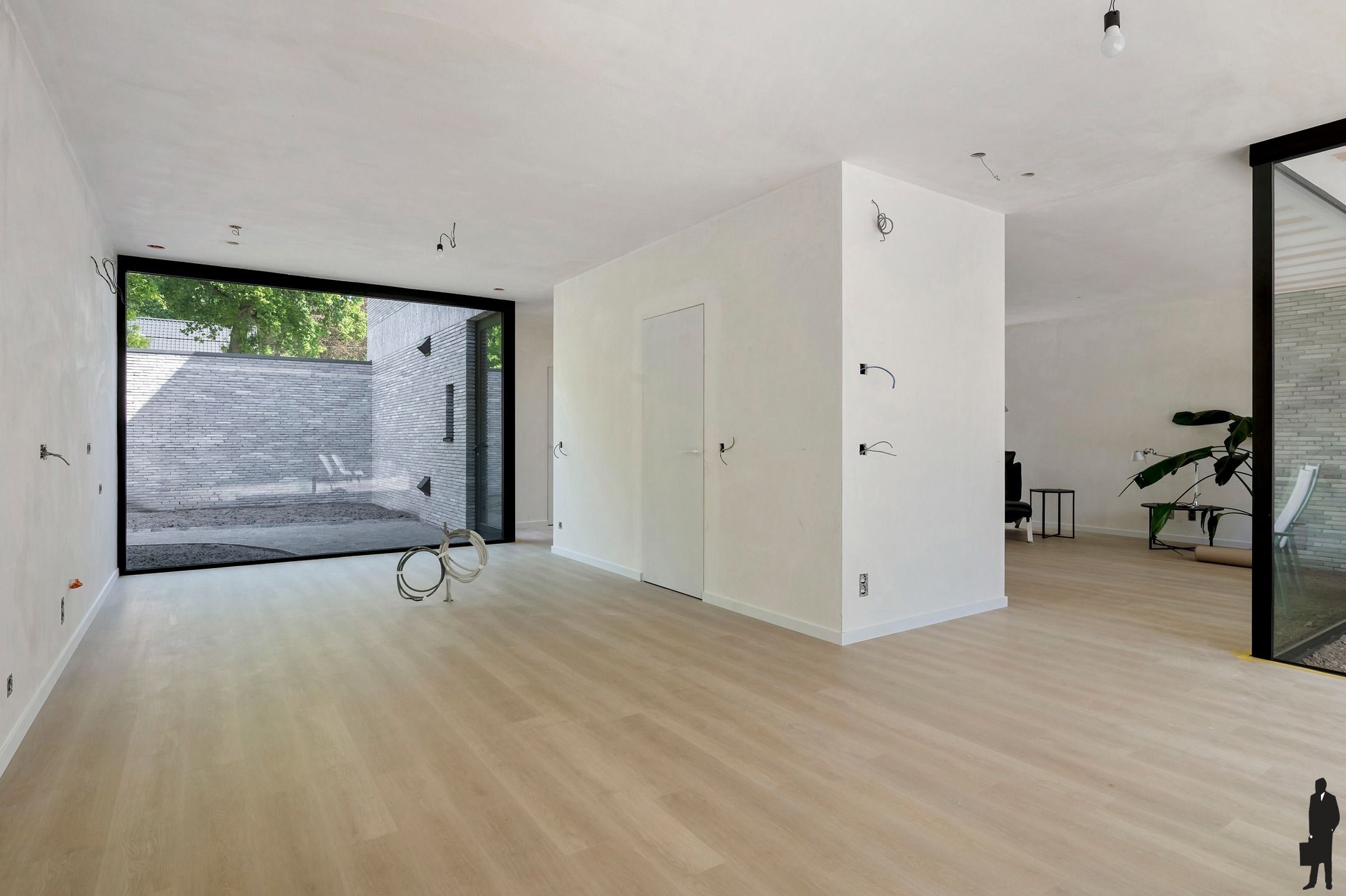 Moderne nieuwbouwwoning op een perceel van ca. 825 m²!  foto 10