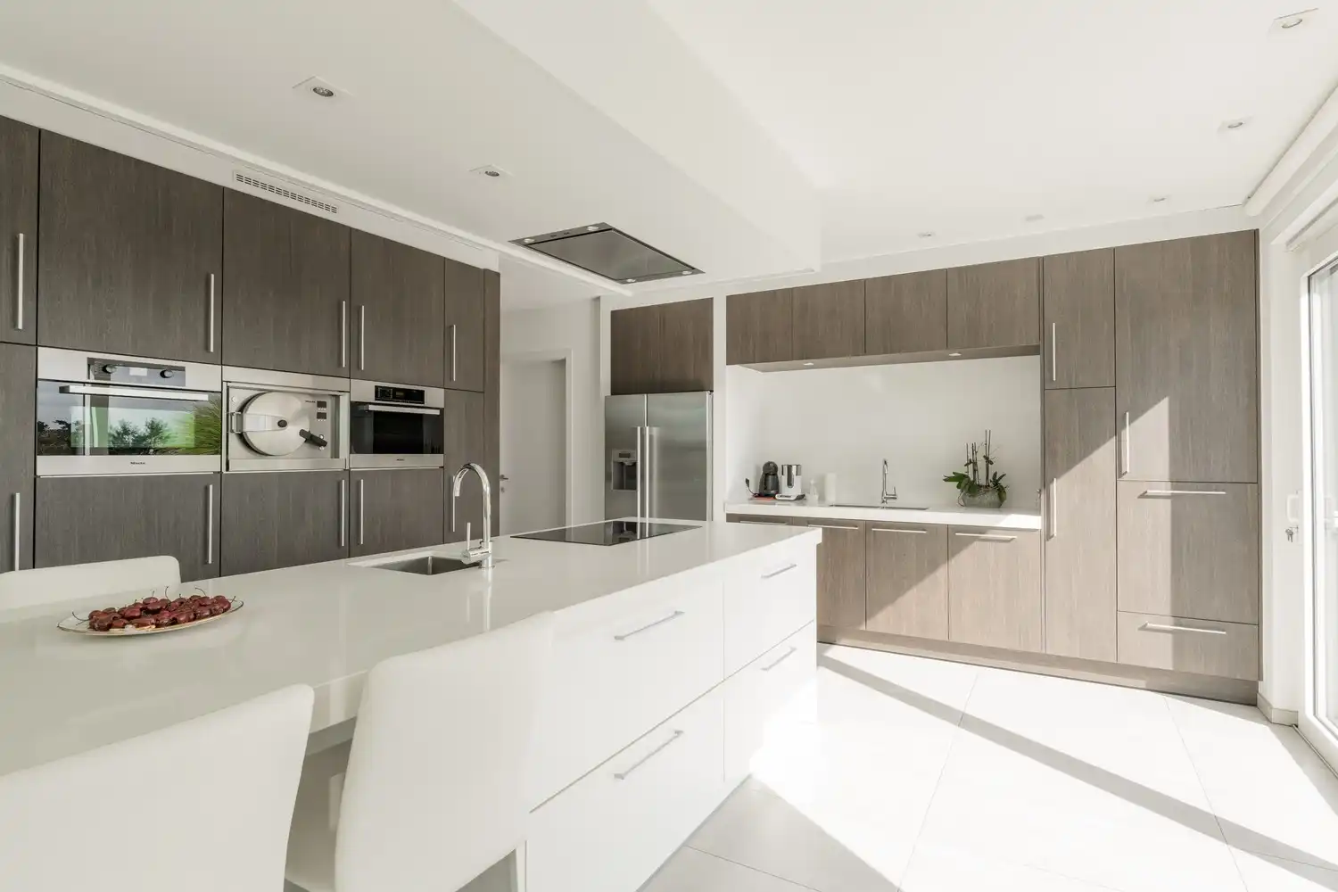 Exclusief penthouse van 234 m² met 195 m² aan terrassen in hartje Overpelt foto 6