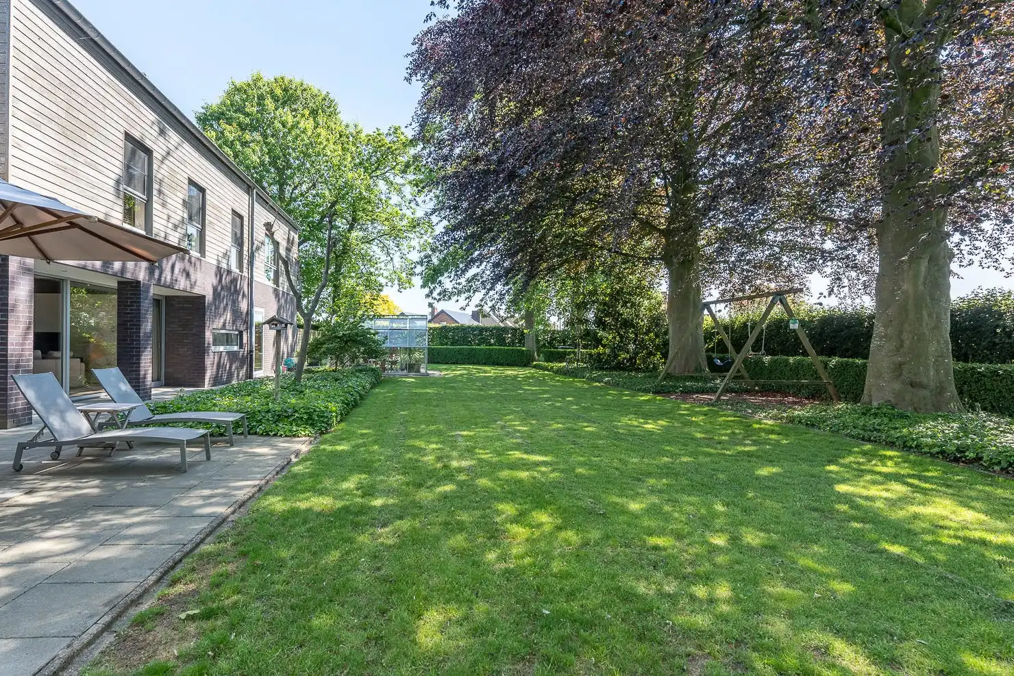 Unieke villa met praktijkmogelijkheid te Sijsele (Damme) foto 3
