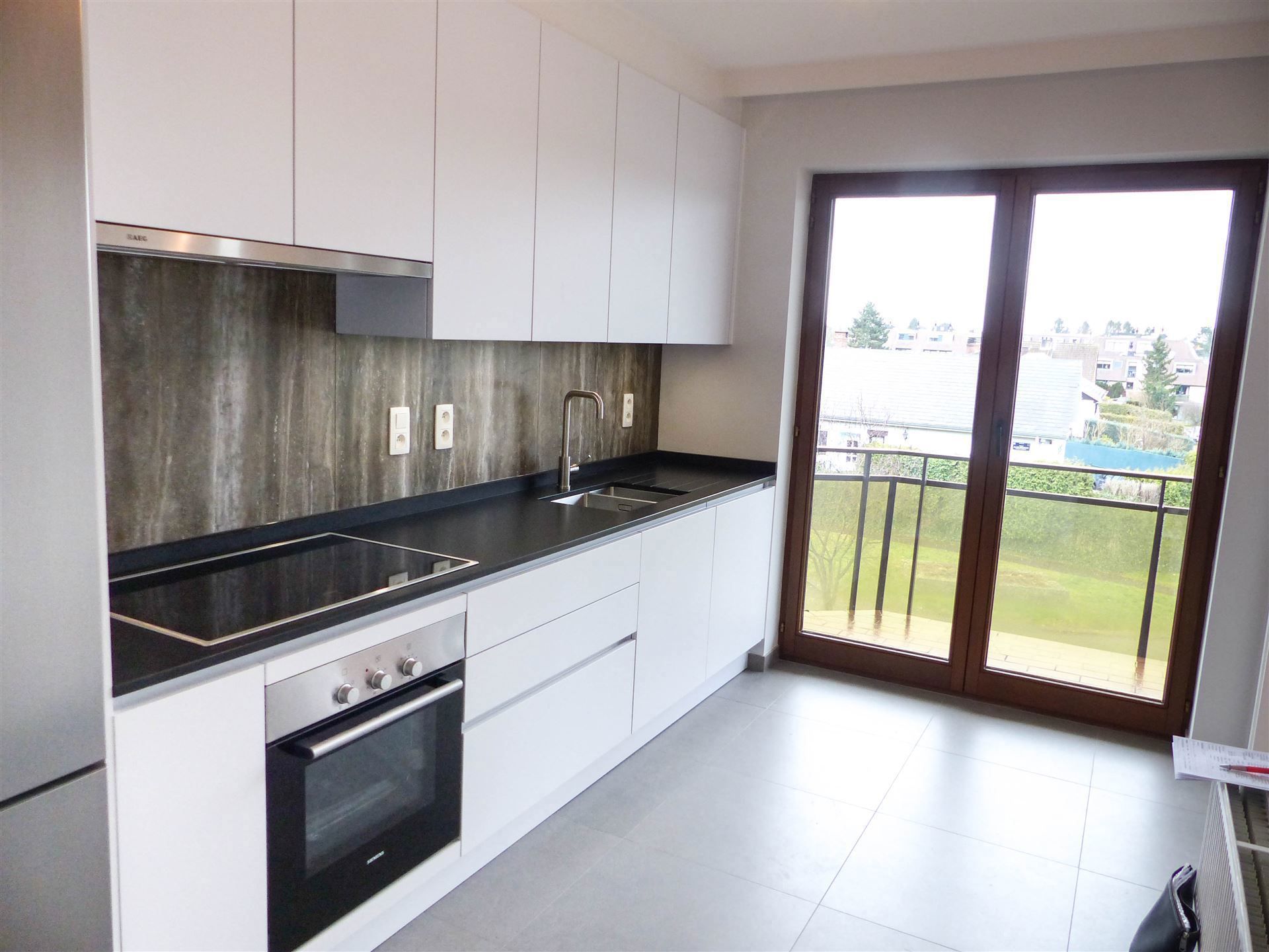 Appartement met 2 Slaapkamers dicht bij het centrum foto {{pictureIndex}}