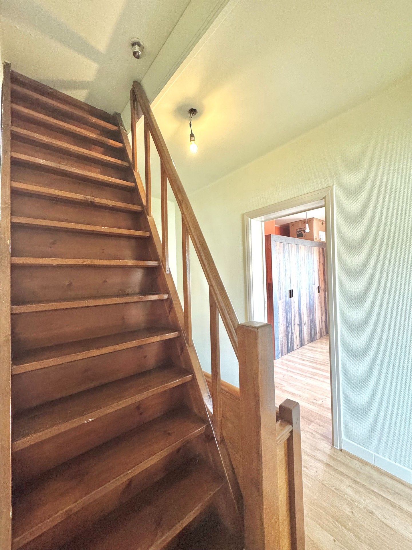 WONING MET MAGAZIJN OP 562 M² foto 30