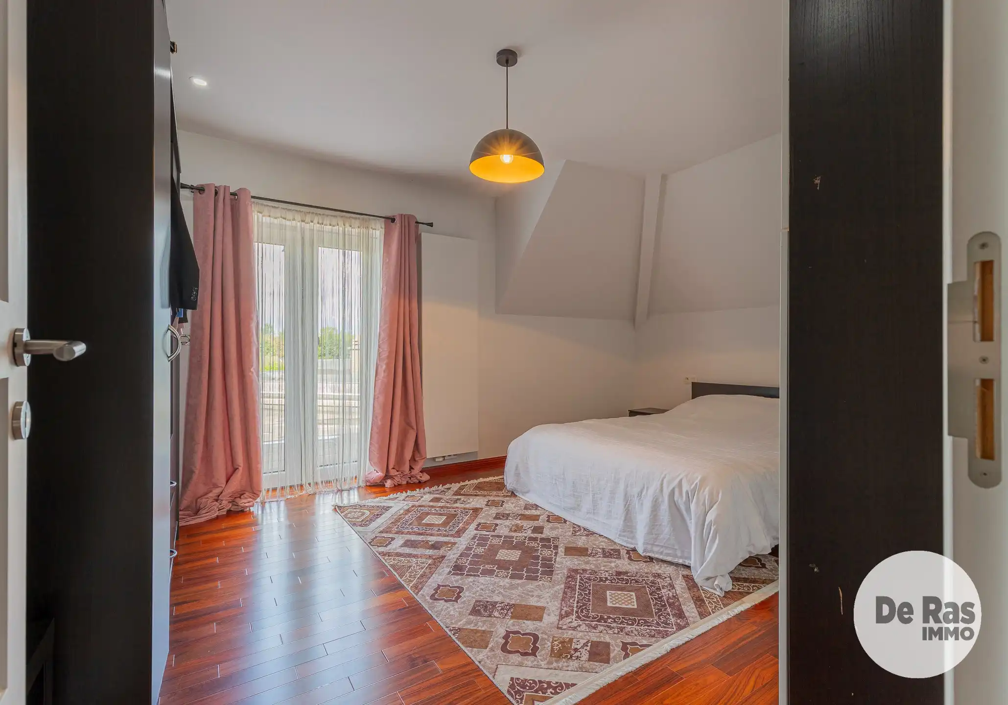 ERPE-MERE Veelzijdige woning met handelsruimte op topligging foto 20