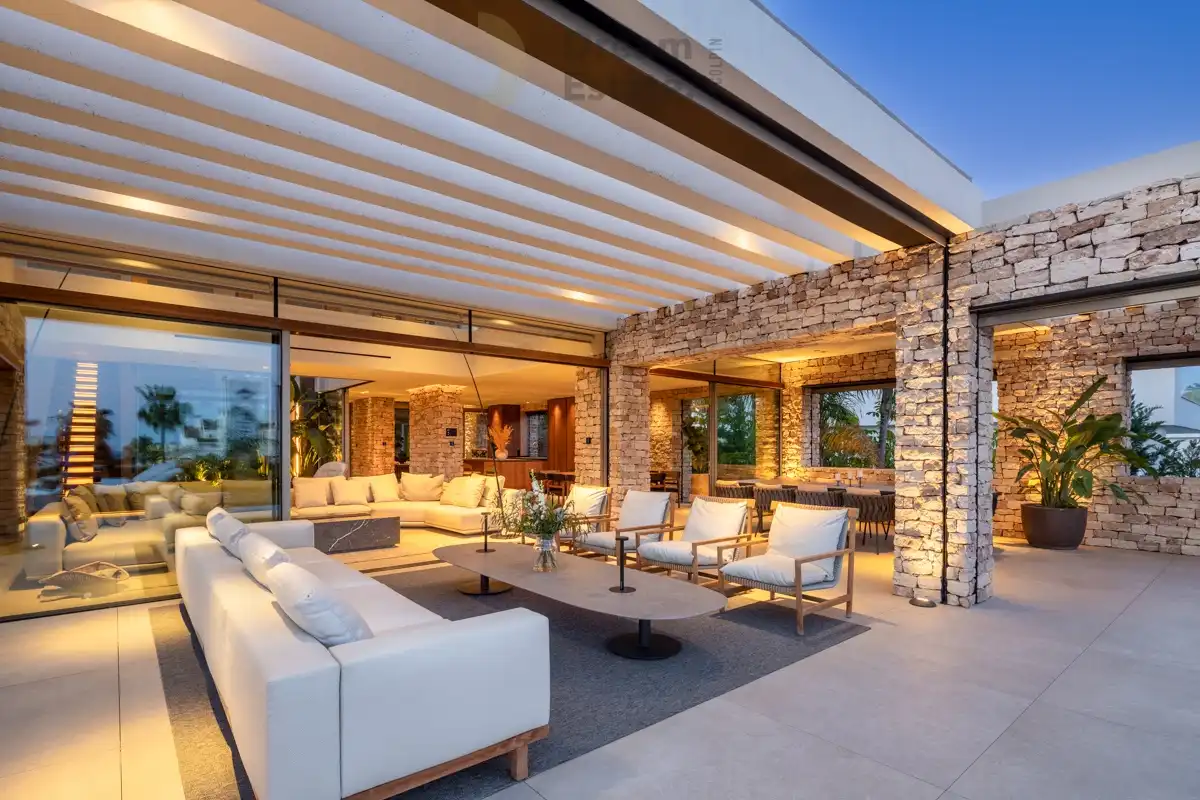 Schitterende villa op wandelafstand van Puerto Banús, Marbella foto 24