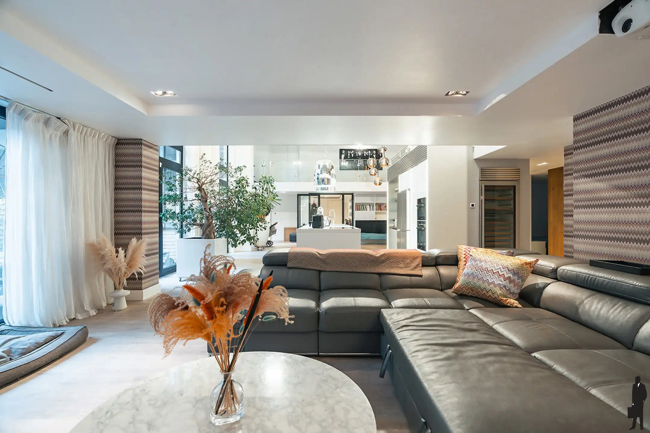 Unieke loftvilla met high-end afwerking en een fenomenale private stadstuin van 400 m² foto 7