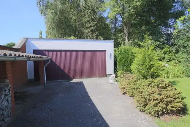Bungalow met ruime zolder foto 10