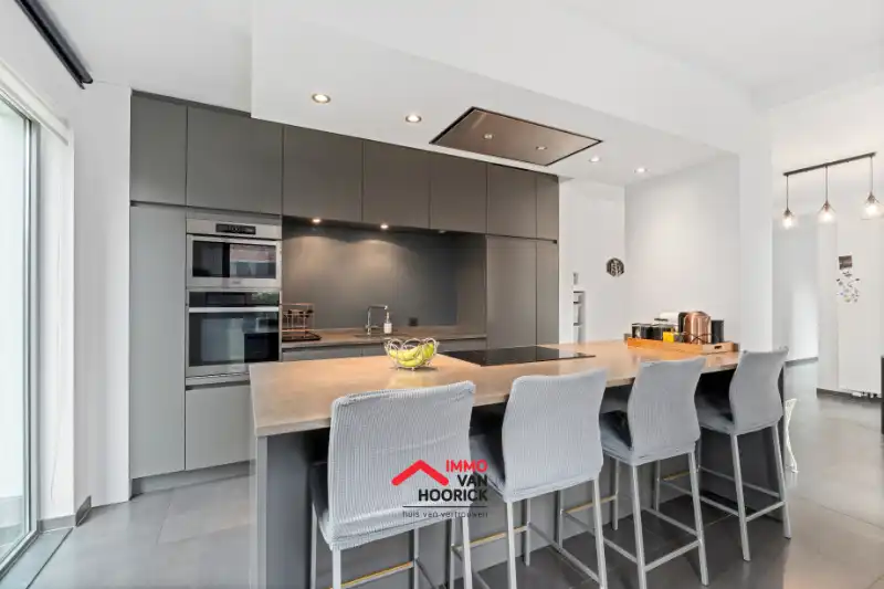 Totaal vernieuwde instapklare woning OB - Lokeren Heieinde. foto 6