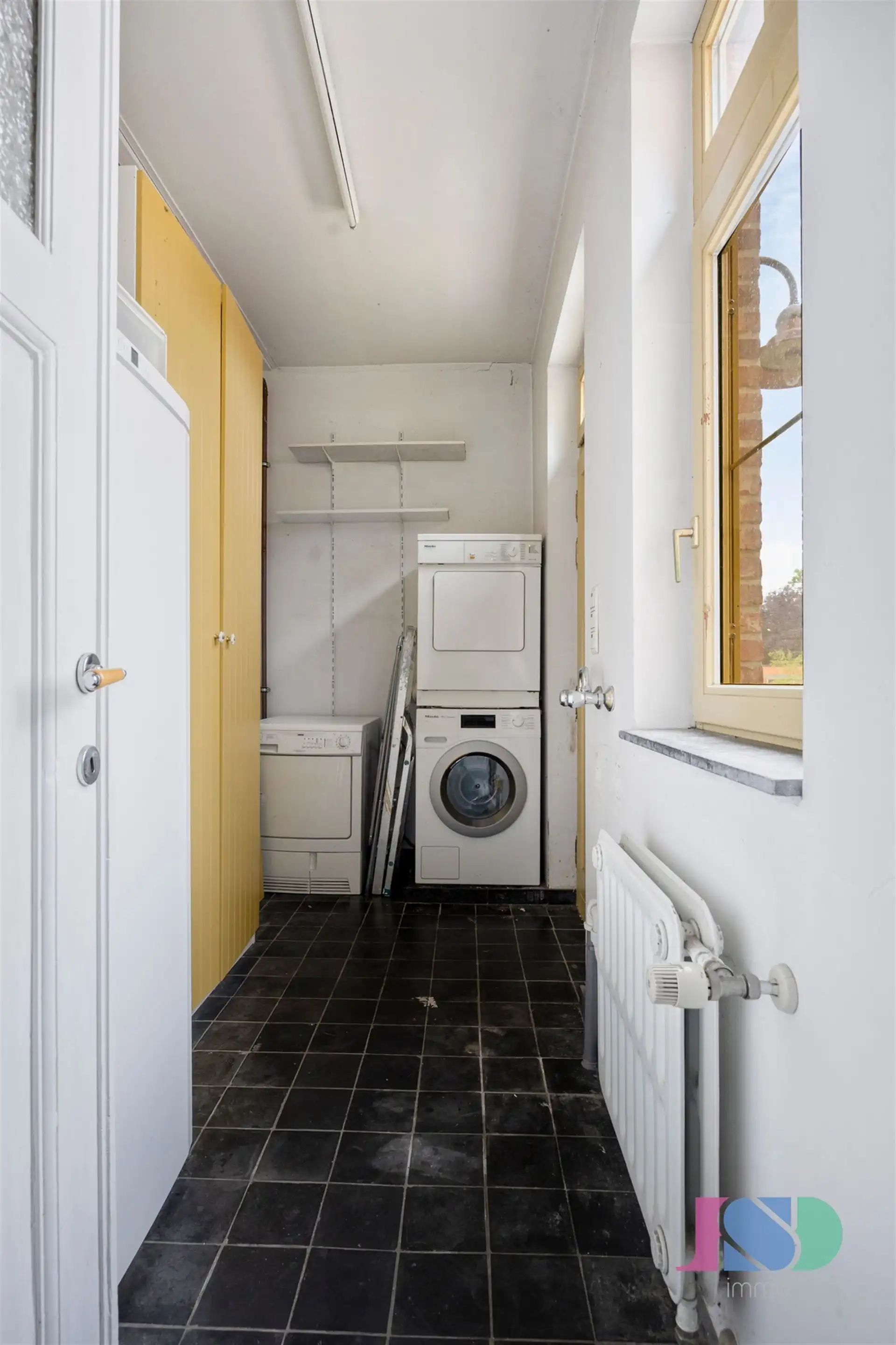 Karaktervolle woning met 8 kamers foto 12