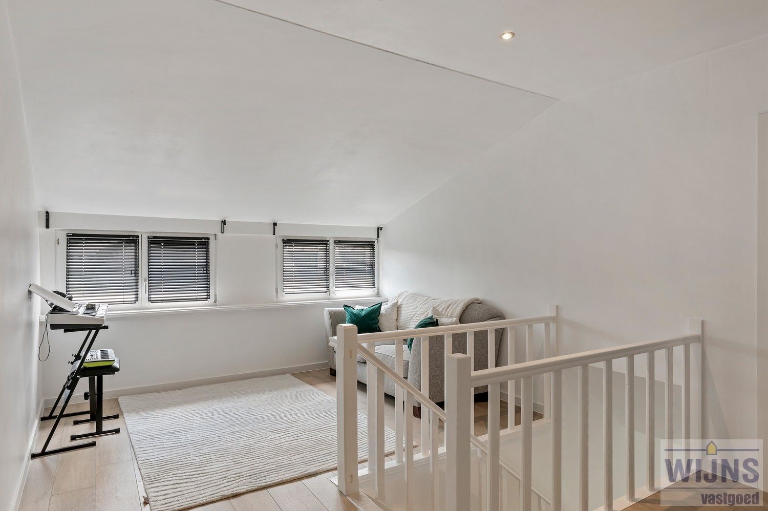 "OPENHUIS" op donderdag 26/06 van 18u tot 19u30!! Prachtige en ruime villa met mogelijk zes slaapkamers gelegen op een toplocatie. foto 39