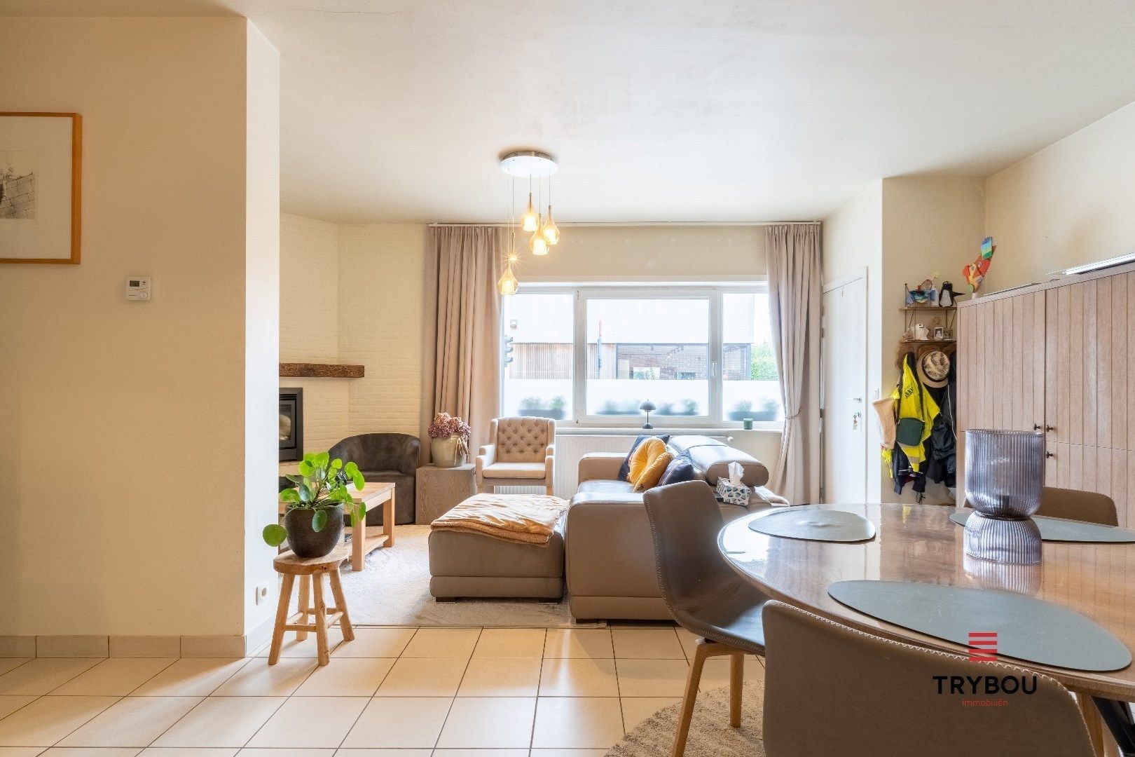 Ruim, instapklaar appartement met garage te koop in Langemark-Poelkapelle foto 6