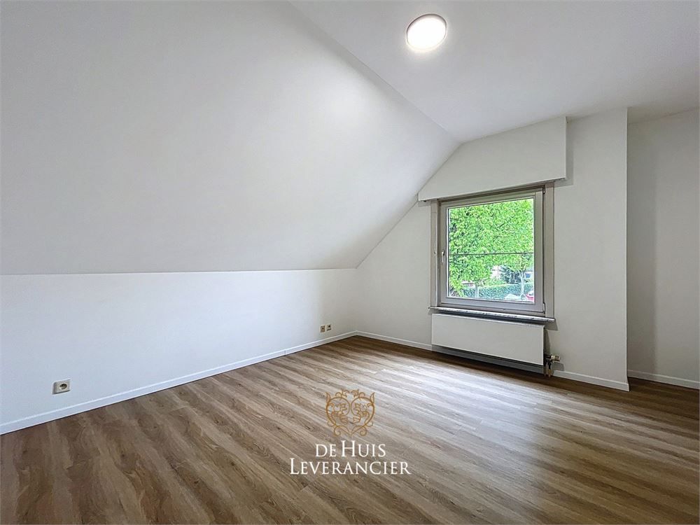 Instapklare, gerenoveerde villa in het hart van Kontich waar rust en comfort gegarandeerd worden foto 20